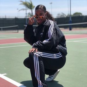 Meet your Posher, Jasmine